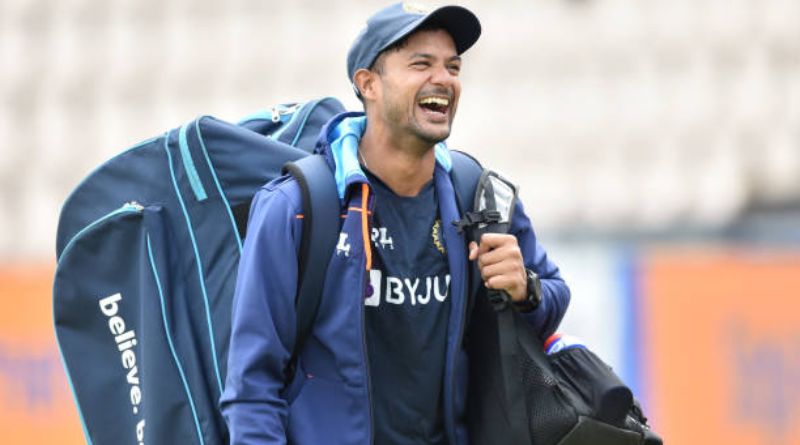 Mayank Agarwal: Due to this reason Mayank Agarwal suddenly fell ill in the plane and is admitted in ICU.